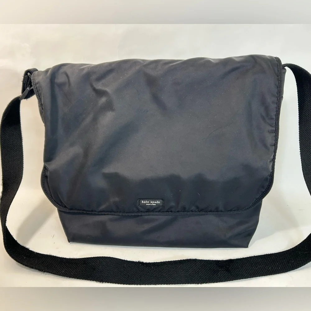 Kate Spade Black Nylon Messenger Laptop Bag Adjustable Crossbody Strap